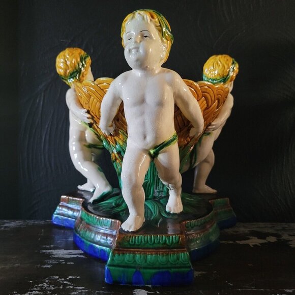 Large Vintage Majolica Bowl With 3 Putti Holding Bowl, Large Ceramic Centerpiece - Picture 2 of 6